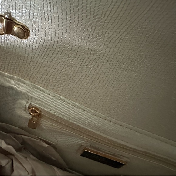 Vici NWT bone envelope purse - Picture 5 of 7